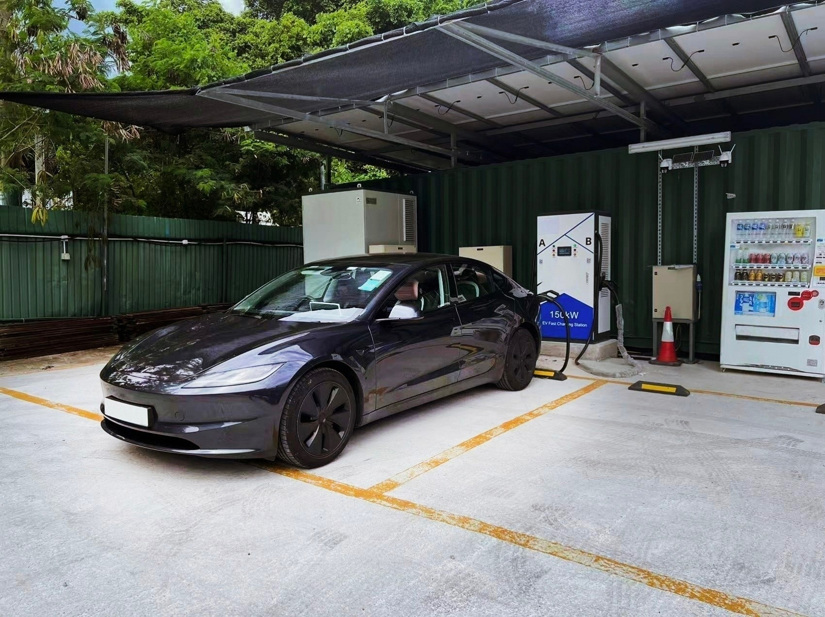 香港屯门充电站